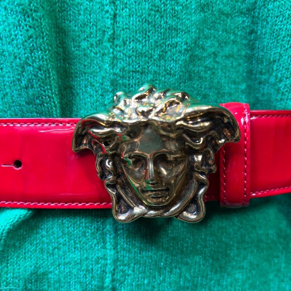 Versace Medusa Red Patent Leather Belt Gold Medusa Buckle Size 80 32 Italy - Picture 2 of 4